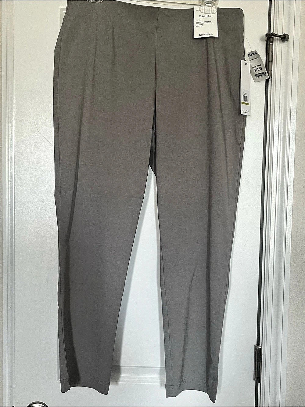 Calvin Klein Straight Leg Pants in Gray Size 14 NWT